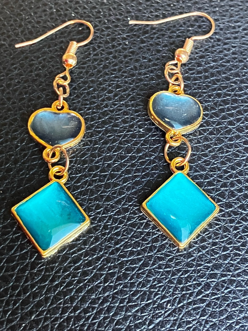 Teal and Silver heart dangle earrings with gold accent - Picture 4 of 8